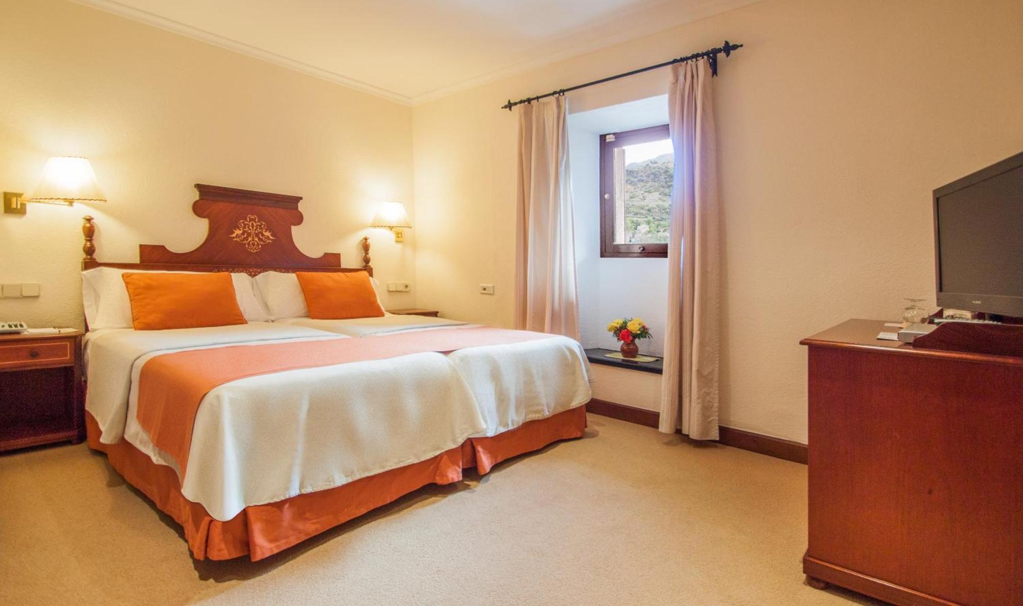 Classic Double or Twin Room,816901208:JPEG